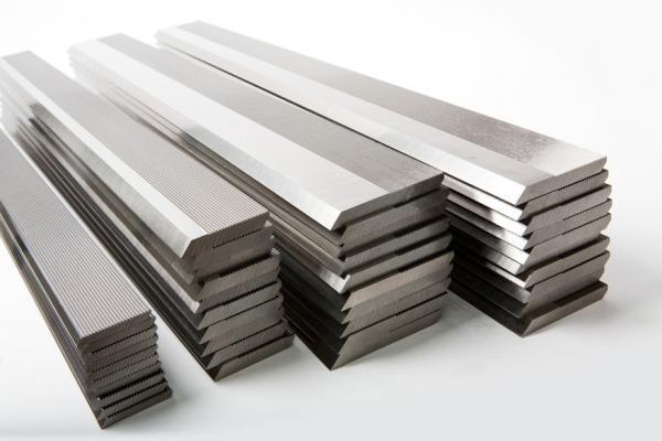Thép gió là gì? Tất cả thông tin mới nhất 2023